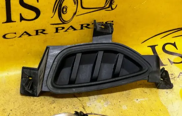 Ford Escape IV Front fog light trim/grill LJ6B15A245ABW