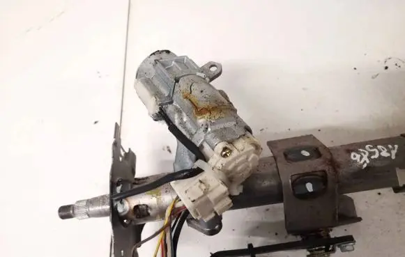 Toyota Previa (XR30, XR40) II Ignition lock