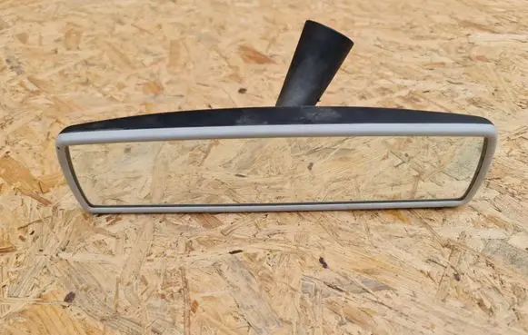Volkswagen PASSAT B6 Rear view mirror (interior) E1010783