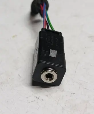 Volvo C30 AUX in-socket connector 31285608
