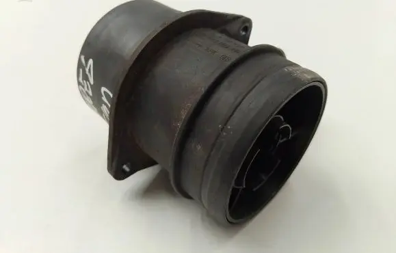 Volkswagen Touareg I Mass air flow meter 0281002461