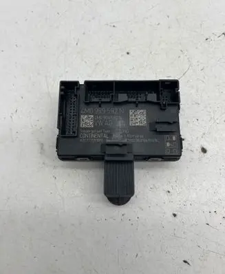 Audi Q7 4M Door control unit/module 4M0959592N A2C7711391000