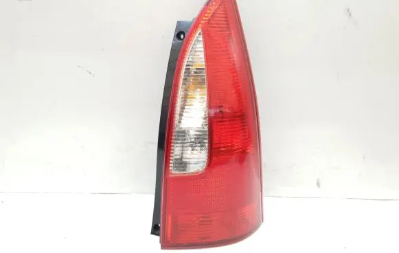 Mazda Premacy Rear/tail lights 220-61908