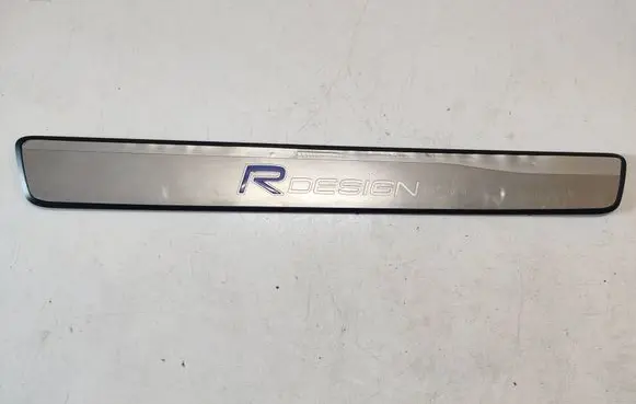 Volvo XC60 Front sill trim cover 31391248