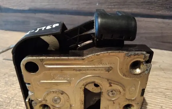 Renault Scenic I Front door lock