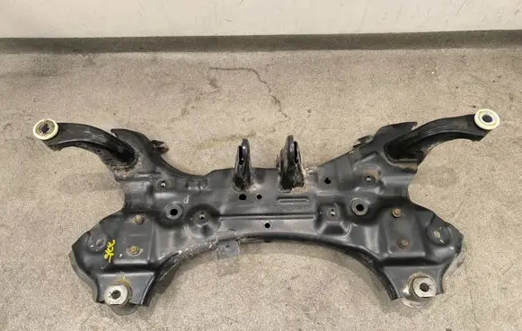 Hyundai Kona I Front subframe 62401K4000