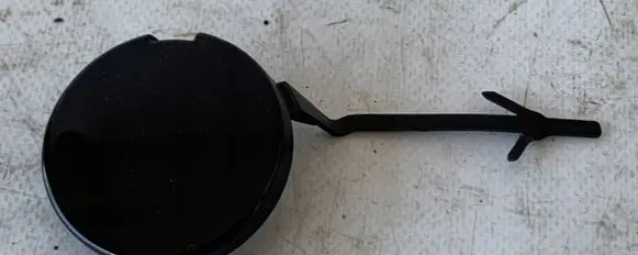 Renault Clio IV Front tow hook cap/cover 511801872R