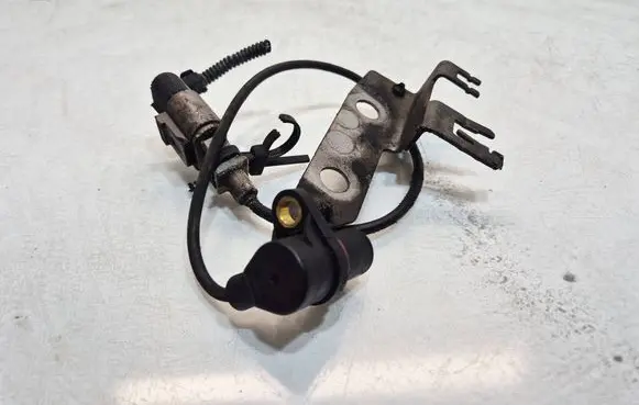 Audi A6 S6 C6 4F Crankshaft position sensor 0261210179