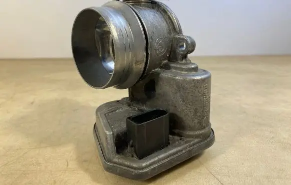 BMW X5 E70 Throttle valve 780438401