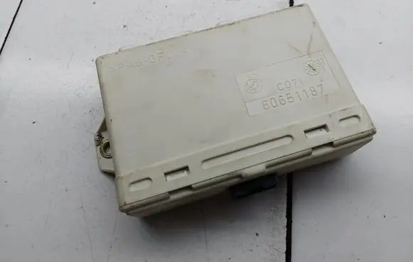 Alfa Romeo 156 Comfort/convenience module 60651187 39007370