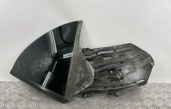 BMW 3 E46 Rear door window regulator with motor 8215273