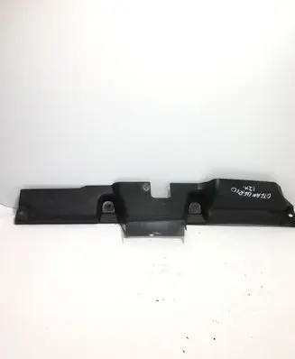 Mitsubishi Outlander Radiator trim 103H45X 7450A589