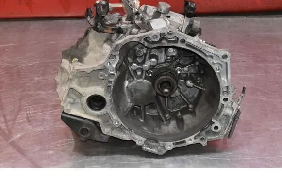 Toyota Yaris Manual 6 speed gearbox 