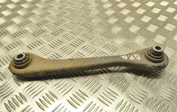 Volkswagen PASSAT B7 Rear control arm