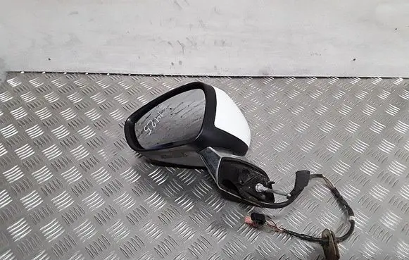 Citroen DS3 Front door electric wing mirror e20207156