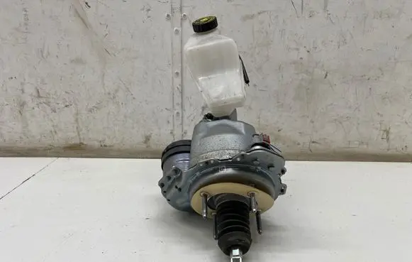 Nissan X-Trail T33 Brake booster 460076RU3B
