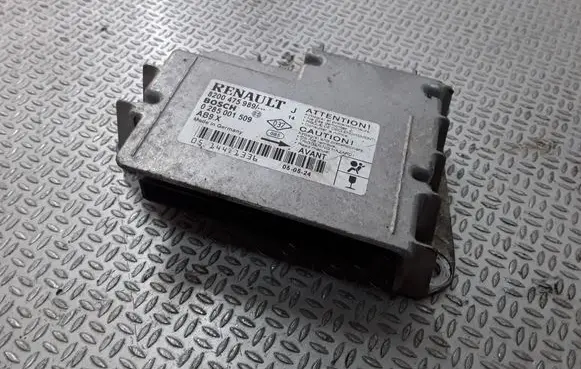Renault Modus Airbag control unit/module 8200475989