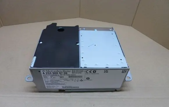 Mercedes-Benz Sprinter W906 Navigation unit CD/DVD player A2539009709