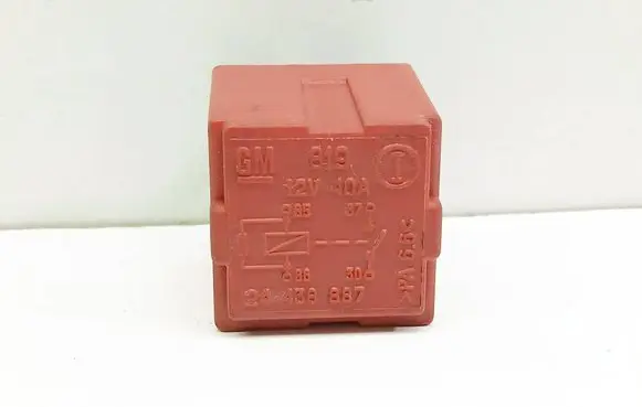 Opel Meriva A Other relay 24438887