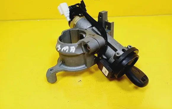 Mitsubishi Carisma Ignition lock 36278900