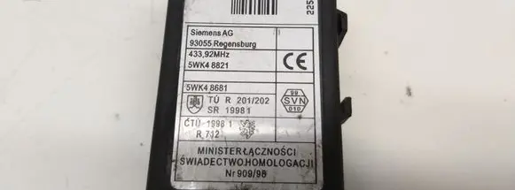 Nissan X-Trail T30 Door central lock control unit/module 285963Y50