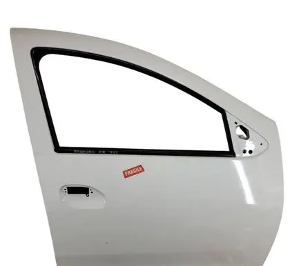 Dacia Sandero Front door