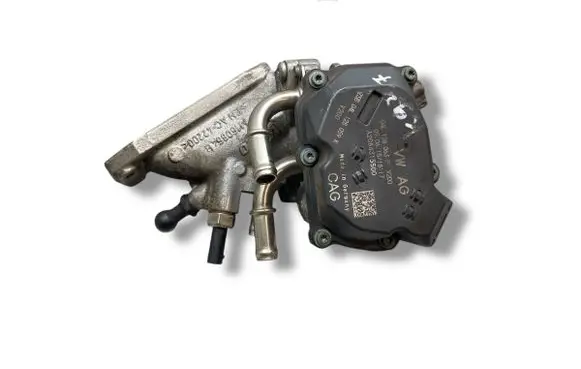 Skoda Octavia Mk3 (5E) Throttle valve 04L128063P A2C84315500