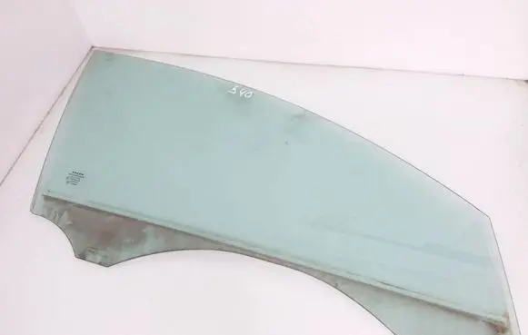 Volvo V50 Front door window glass four-door 43R001105