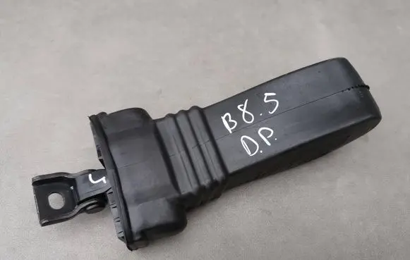 Audi A4 S4 B8 8K Front door check strap stopper 8K0837267B