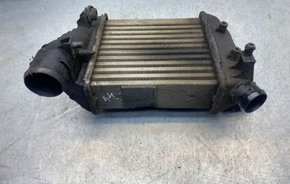 Audi A4 S4 B6 8E 8H Intercooler radiator 8E0145806