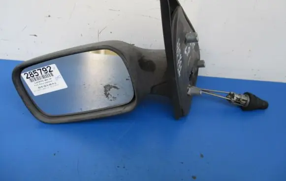 Fiat Palio Front door electric wing mirror