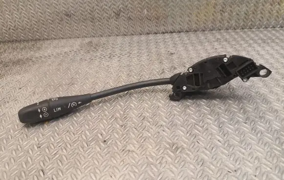 Mercedes-Benz C W203 Cruise control switch 