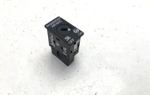 Cupra Born Passenger airbag on/off switch 5Q0919237