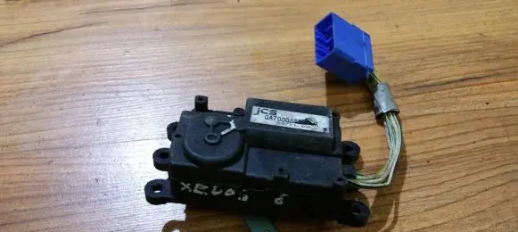 Mazda Xedos 6 Air flap motor/actuator ga700ga5r 08-d