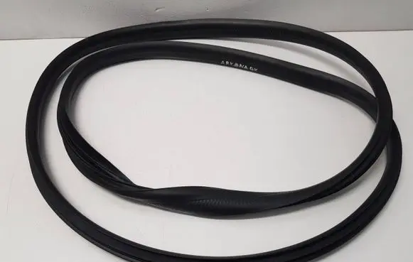 Renault Arkana Rear door rubber seal (on body) 796240515R 769240825R