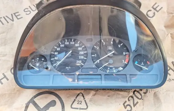 BMW 5 E39 Speedometer (instrument cluster) 62118381195 110008735051