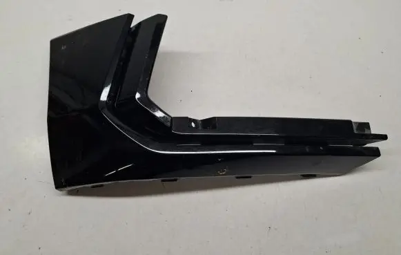 Volkswagen Tiguan Front bumper lower grill 5NN853212C