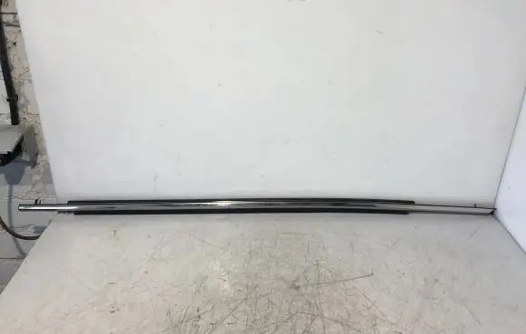 Mazda 6 Front door glass trim molding GHP9