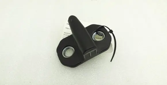 Mercedes-Benz CLS C219 Rear door lock loop/hook striker A2037200004