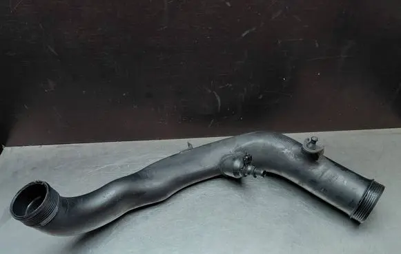 Volvo V70 Intercooler hose/pipe 30741666