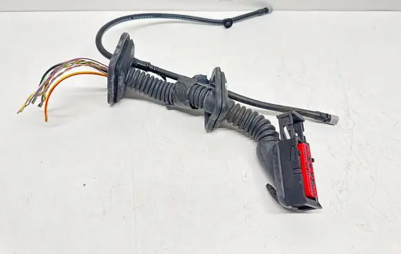 Volvo V40 Front door wiring loom/harness boot 30659087 014528901 1452889