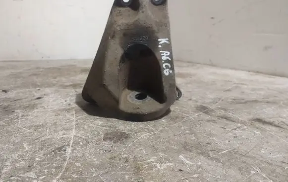 Audi A6 S6 C6 4F Gearbox mounting bracket 4F0399114