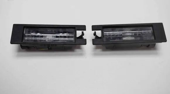 Opel Cascada Number plate light 13251936