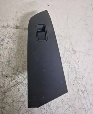 Mazda 6 Electric window control switch GS1D66370 03124600