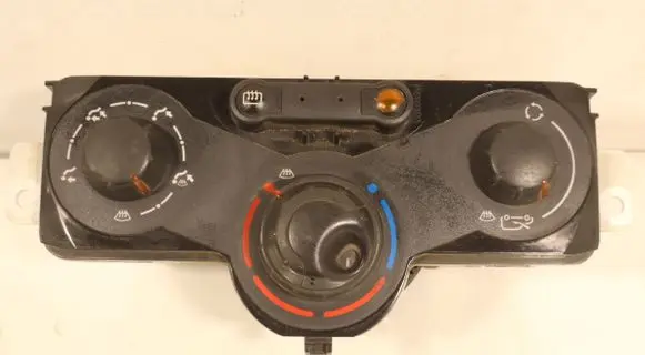 Renault Kangoo II Interior fan control switch 5F2140100