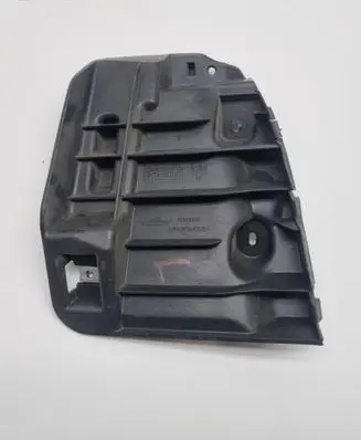 Maserati Ghibli Rear bumper mounting bracket 670004470 670004479
