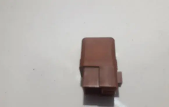 Nissan Almera N16 Other relay 25230 79964