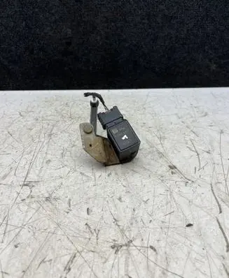 Headlight/headlamp level sensor