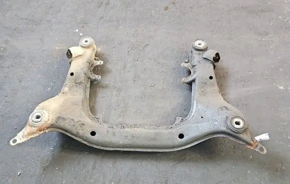 Volkswagen PASSAT B5.5 Front axle beam IMPRK1582331