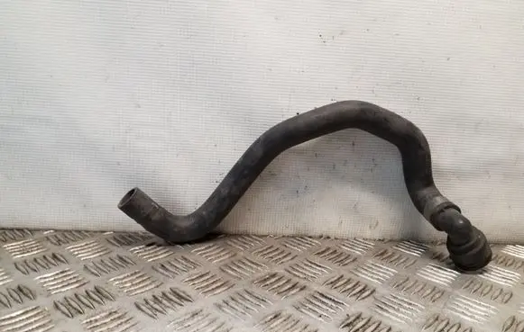 Volkswagen PASSAT B5 Engine coolant pipe/hose 8D0819373N